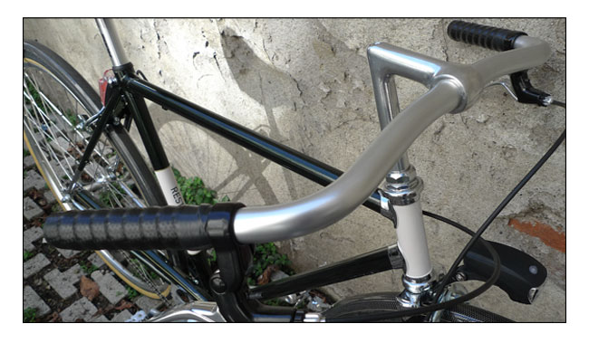 ferrara - image loading, please wait...